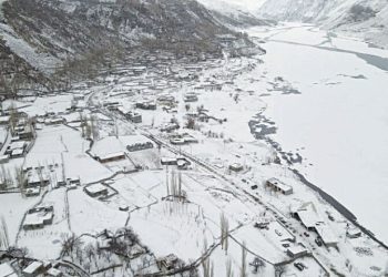 Freezing temperatures make life difficult in snow-hit areas