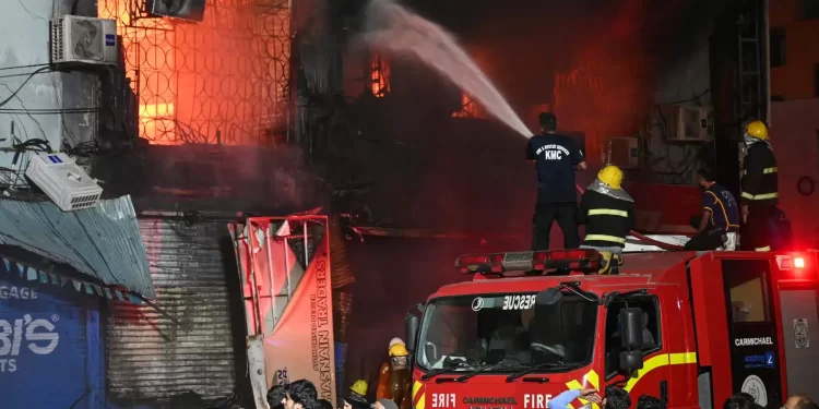 From Millennium Mall to Gul Plaza! Another De@dly Reminder of Karachi’s Fire Safety Failures