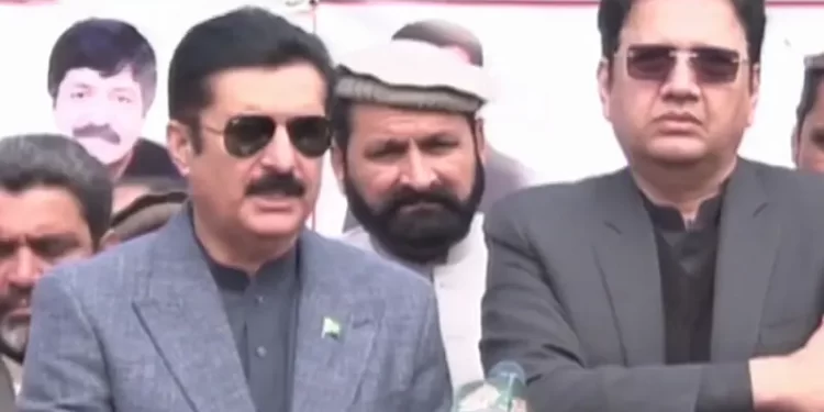 Governor Kundi blames ‘barrage of statements’ by KP govt for Tirah exodus