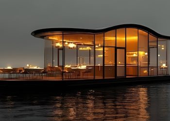 Lahore’s First Floating Restaurant Project Expected to Open This Year