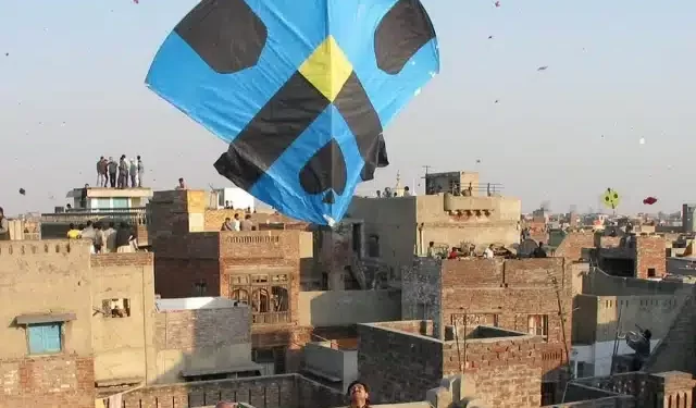 Lawyers Request to Celebrate Basant on Lahore Court’s Rooftop, Court Denied