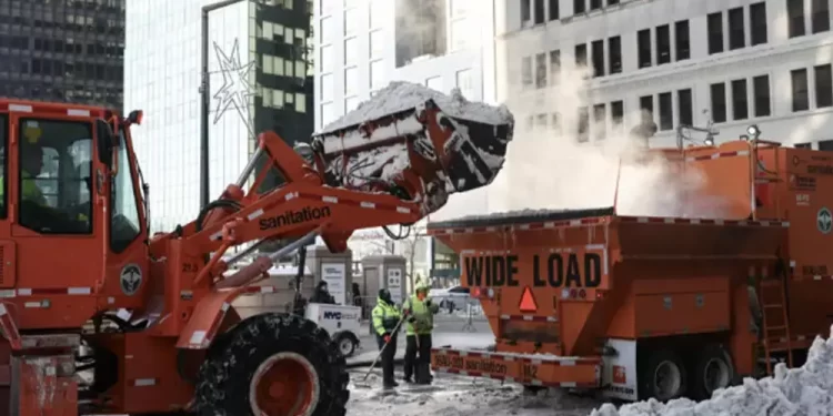 New York breaks out snow ‘hot tubs’ to melt winter storm snowfall