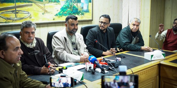 OZ Group Wins Heart! One-Month Salary Bonus Announced for Employees After Acquiring PSL Team Sialkot