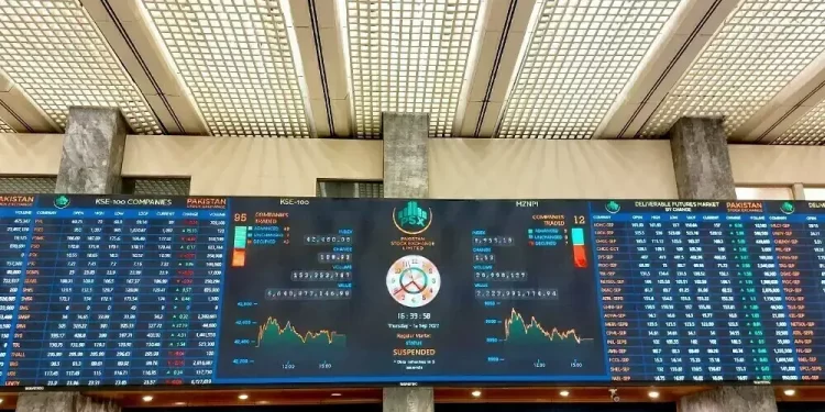 PSX rebounds sharply after rout, KSE-100 surges nearly 1,600 points