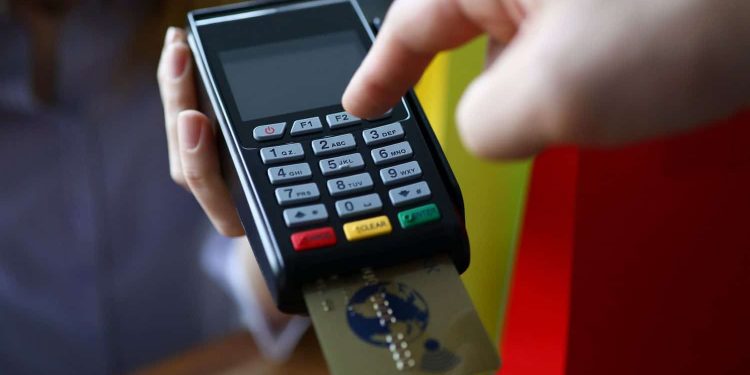 Pakistan Records 2.8 Billion Online Transactions Worth Rs. 166 Trillion in Just Three Months