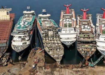 Pakistan has the Third-Largest Ship-Breaking Industry in the World