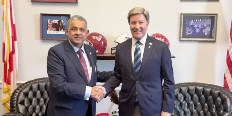 Pakistan seeks economic dialogue with US, flags regional security concerns