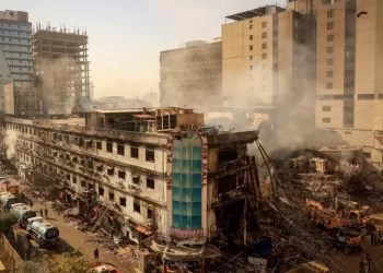 Rescue services continue search operation at Karachi’s Gul Plaza; 27 bodies recovered so far