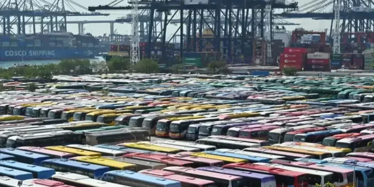 South Korea Dec exports beat forecasts, wraps 2025 at a record