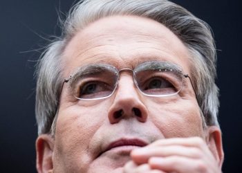 Treasury Secretary Scott Bessent says Trump's Greenland push is about avoiding a 'hot war'