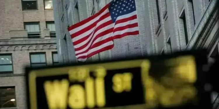 US stocks tumble on Trump tariff threat over Greenland