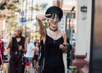 Why millennials are yearning for 2016 all over Instagram