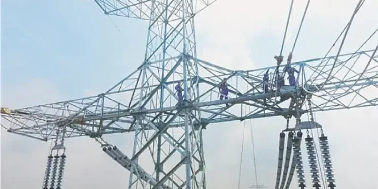 Govt to honour net-metering requests filed before Feb 8 under old rules