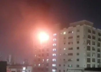 Teenage boy killed, 4 injured after explosion causes fire at residential building in Karachi