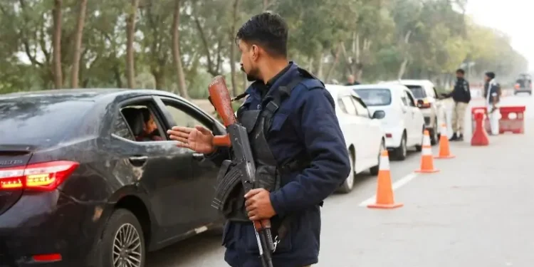 Police issue public safety advisory as Karachi placed on high alert amid Pak-Afghan tensions