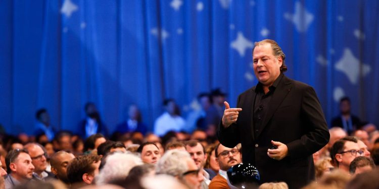 A recording of CEO Marc Benioff's keynote was posted on Salesforce's internal site. His jokes about ICE weren't included.