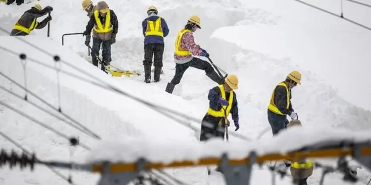 Death toll from heavy Japan snow hits 30
