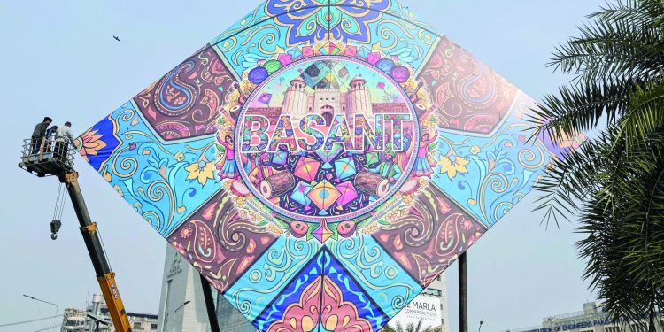 Dubai to Lahore Airfare Skyrockets for Basant, Tickets Reach Nearly Rs. 3.3 Lakh