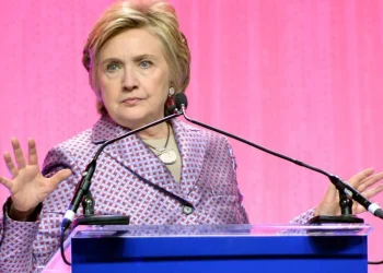 Hillary Clinton calls for Trump to testify as she faces US House Epstein panel