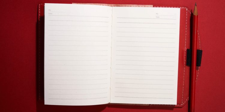 I hosted a $30 vision workshop to reset my life and career. Here's how I did it in 3 steps.