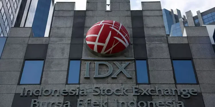 Indonesia bourse to phase in 15% free-float rule, may batch firms by readiness