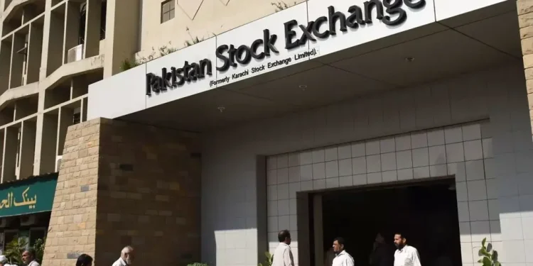 Investor count surpasses 500,000 at Pakistan Stock Exchange