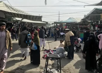 People shop at the H-9 Sunday bazaar in Islamabad on Feb 8, 2026. &mdash; Ikram Junaidi