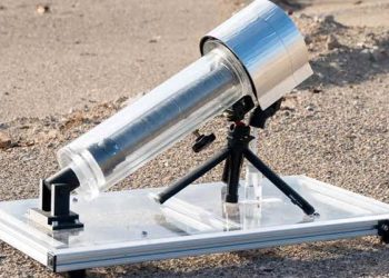 Nobel Prize Winner Builds Solar Device That Pulls 1,000 Liters of Clean Water from Thin Air Every Day
