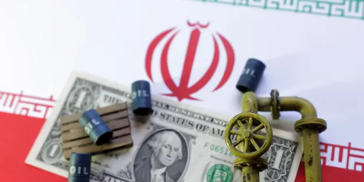 Oil falls 2% on easing supply concern after US, Iran agree to talks