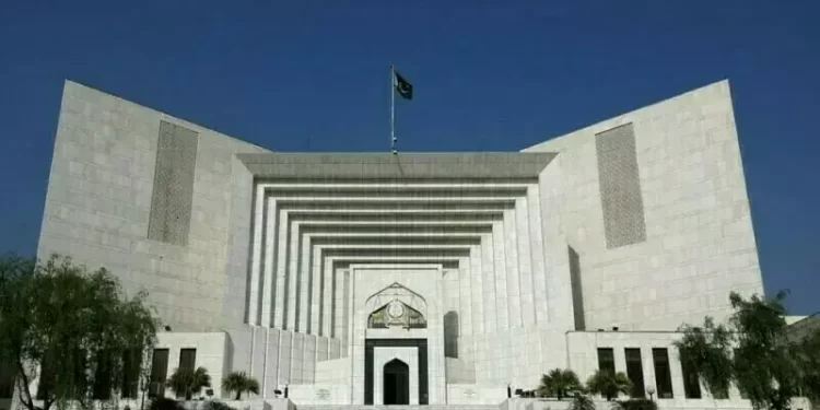 SC says PTI memorandum on Imran’s visitation rights conveyed to ‘relevant executive authorities’