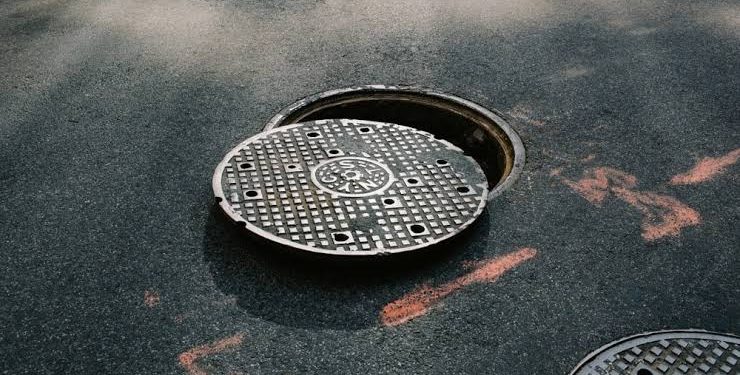 Strict Action! Punjab Announces 3-Year Jail Term for Manhole Cover and Streetlight Theft