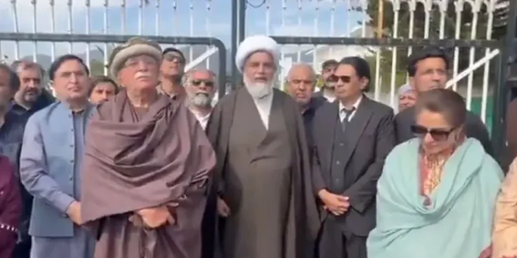 TTAP sit-in at Parliament House over Imran’s health continues for 2nd day