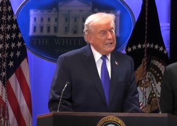 Trump furious after Supreme Court upends his global tariffs, imposes new 10% levy