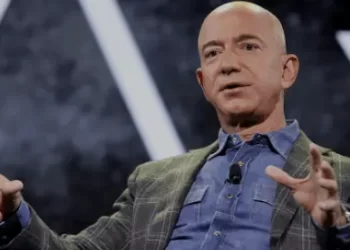 Washington Post cuts staff, shrinks news coverage