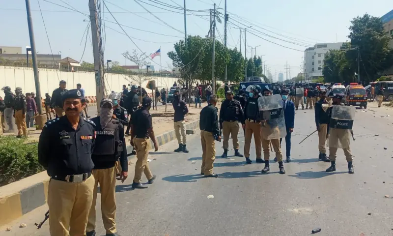 Police resort to shelling to disperse protesters outside the US Consulate in Karachi on March 1, 2026, following Iran Supreme Leader Ayatollah Ali Khamenei&rsquo;s assassination. &mdash;  Shakil Adil/ White Star 