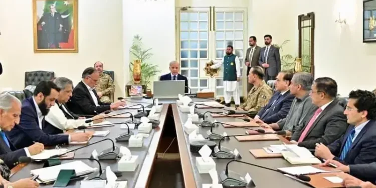 PM Shehbaz chairs meeting reviewing Pakistan’s security situation, regional environment