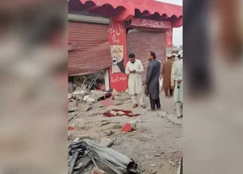 2 policemen martyred, 5 more among 31 injured in IED blast in KP’s Wana