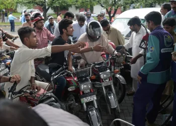 Mobile app-based fuel quota system finalised for motorcycles, rickshaws amid global oil crisis