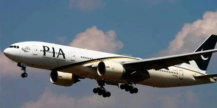 First PIA direct flight to London in 6 years lands at Heathrow Airport