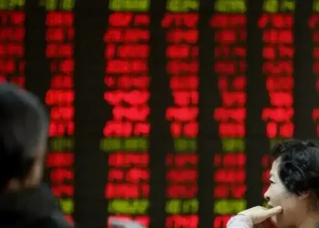 China, HK shares set for weekly losses on geopolitics, muted policy signals