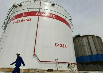 China’s Sinopec will not buy Iranian oil, wants to tap state reserves