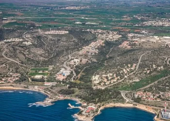 European states move to secure Red Sea navigation, protect Cyprus