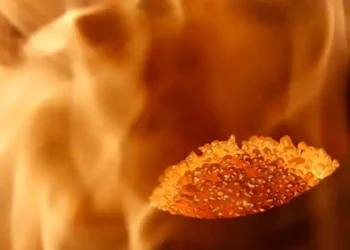 Gold extends gains as Middle East war boosts safe-haven demand