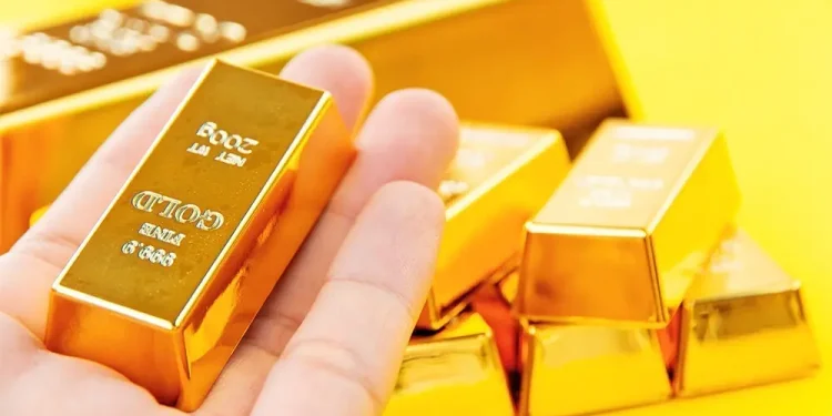 Gold price per tola gains Rs3,900 in Pakistan