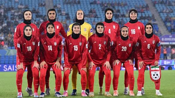 Ir@nian Female Footballers Reject Australian Asylum and Choose to Return to Ir@n