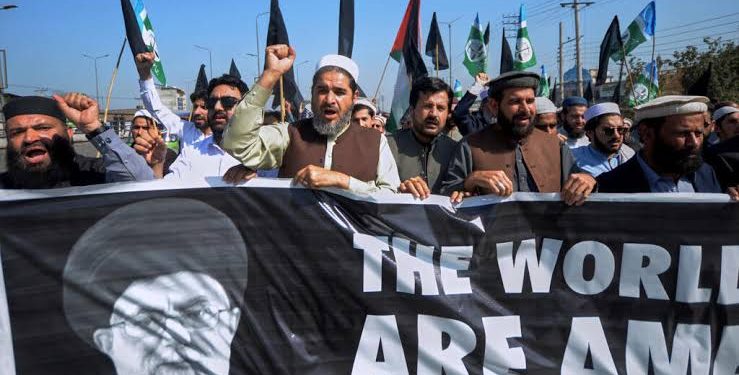 Iran Doesn’t Allow Pakistan to Access Through Strait of Harmouz