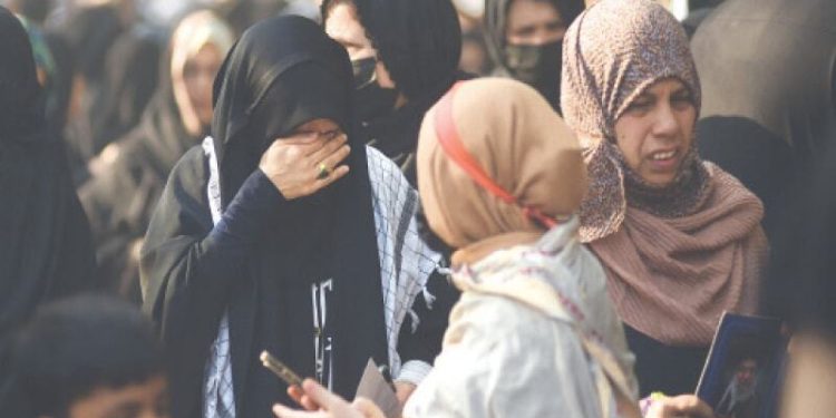 Lahore Police foil bid to storm US Consulate during protest