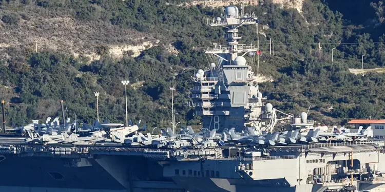 Laundry fire on giant US aircraft carrier injures two