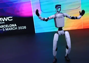 Middle East fighting overshadows world telecom show