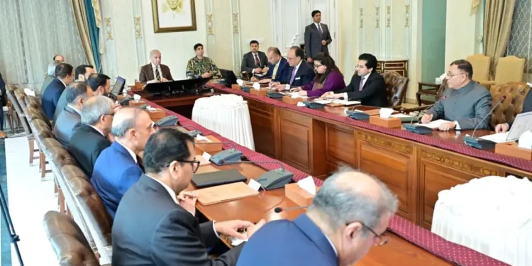 PM tells petroleum ministry to resolve fuel supply issues